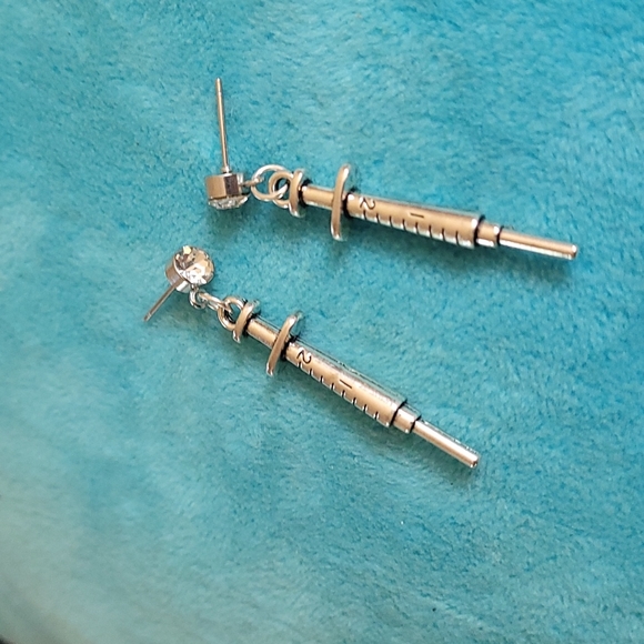 Medical Nurse Earrings - Picture 4 of 9